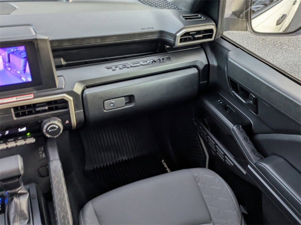 Certified 2024 Toyota Tacoma SR image 18