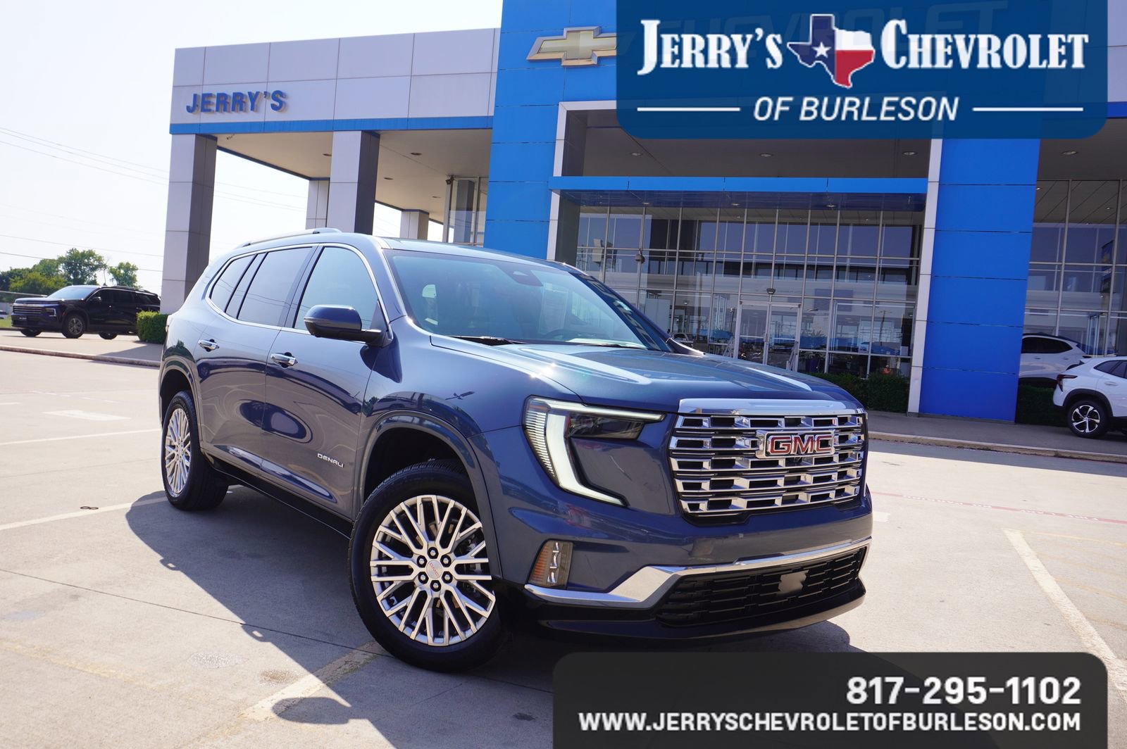 Used 2024 GMC Acadia Denali w/ LPO, Floor Liner Package