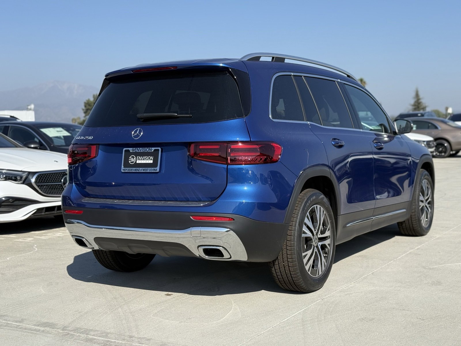 New 2026 Mercedes-Benz GLB 250 image 10