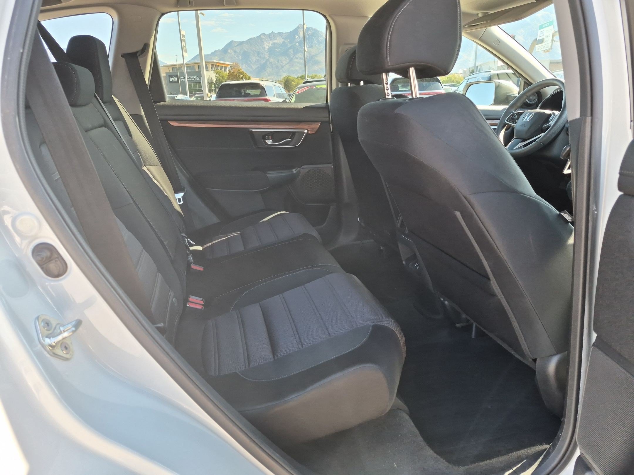 Used 2019 Honda CR-V EX image 29