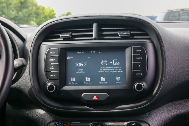 Used 2020 Kia Soul GT-Line w/ GT 2.0L Power Sunroof Package FWD image 11