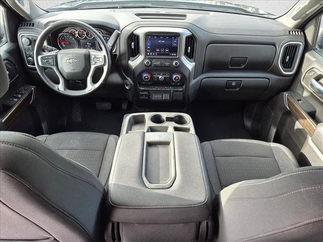 Used 2021 Chevrolet Silverado 1500 RST AWD/4WD image 18