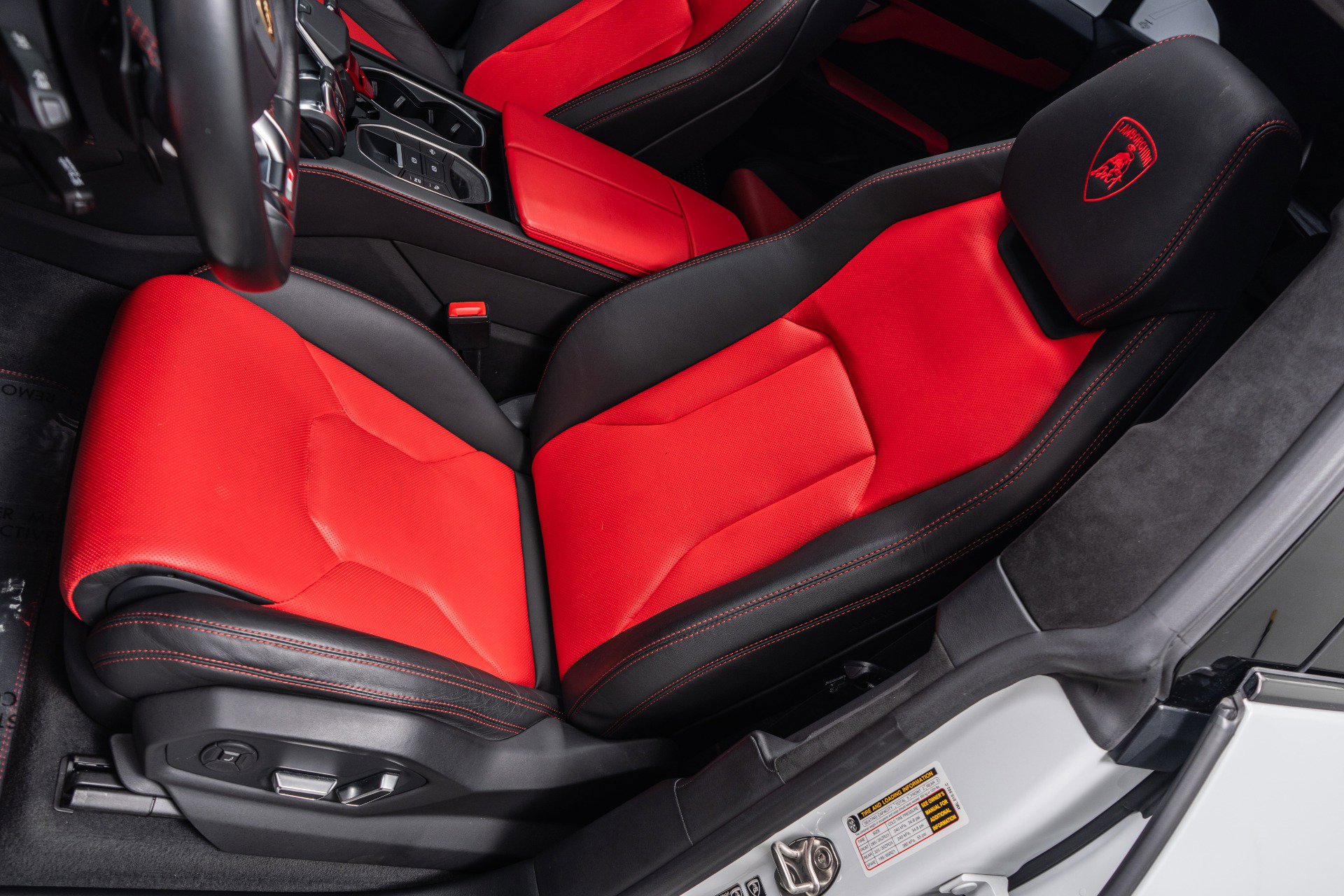 Used 2021 Lamborghini Urus -Bang and Olufsen Audio, Two-T image 24