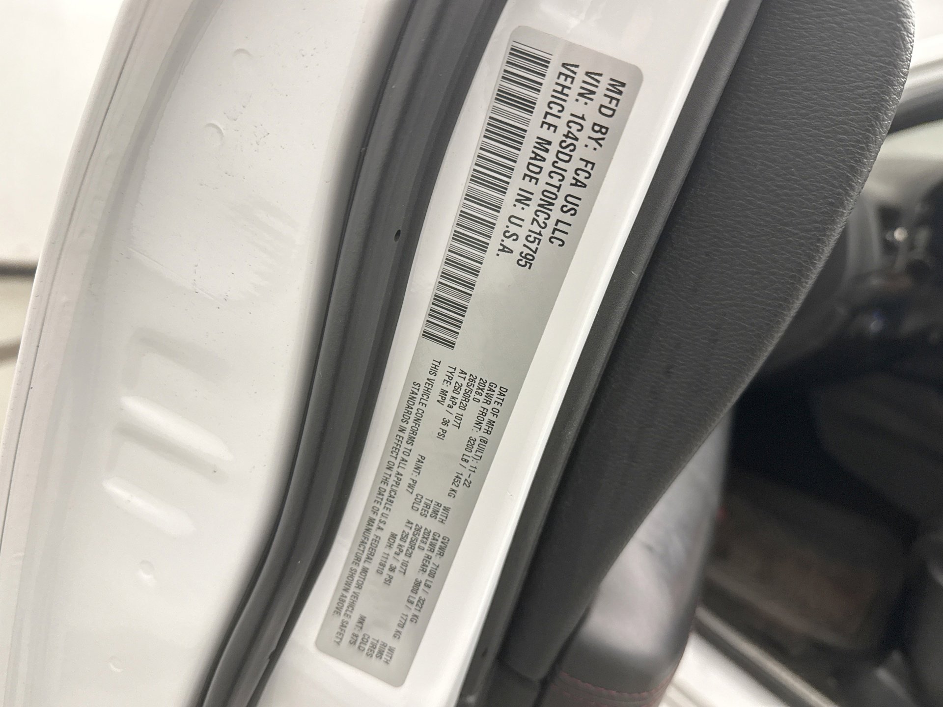 Used 2022 Dodge Durango R/T w/ Blacktop Package AWD/4WD image 11