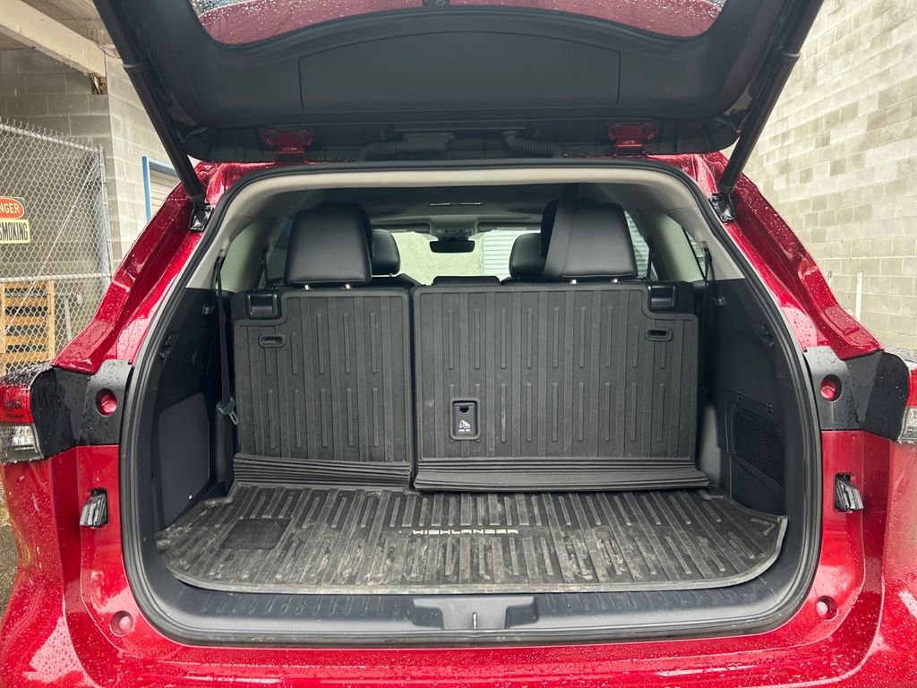 Used 2020 Toyota Highlander Limited AWD/4WD image 23