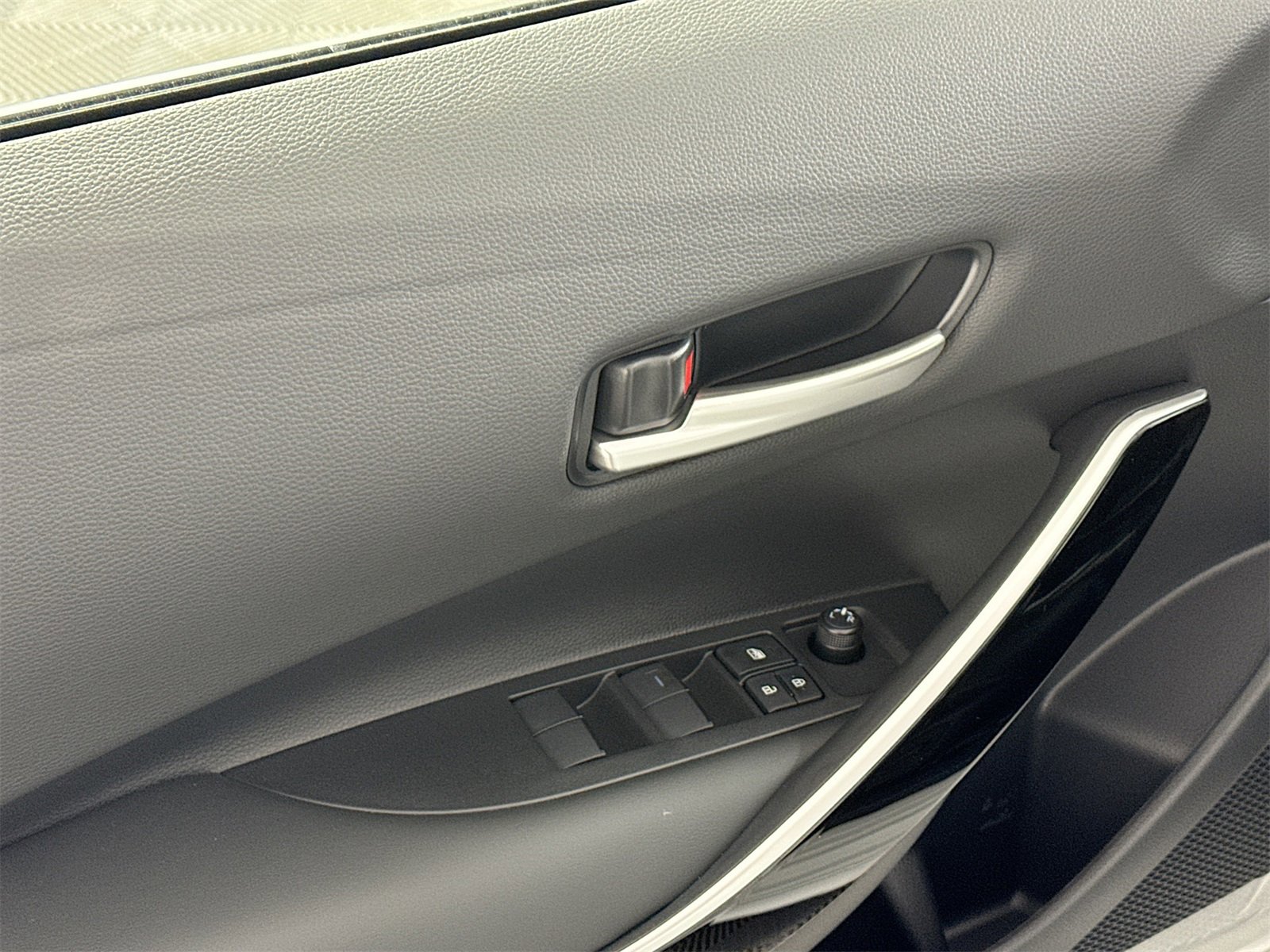 New 2026 Toyota Corolla XLE image 13