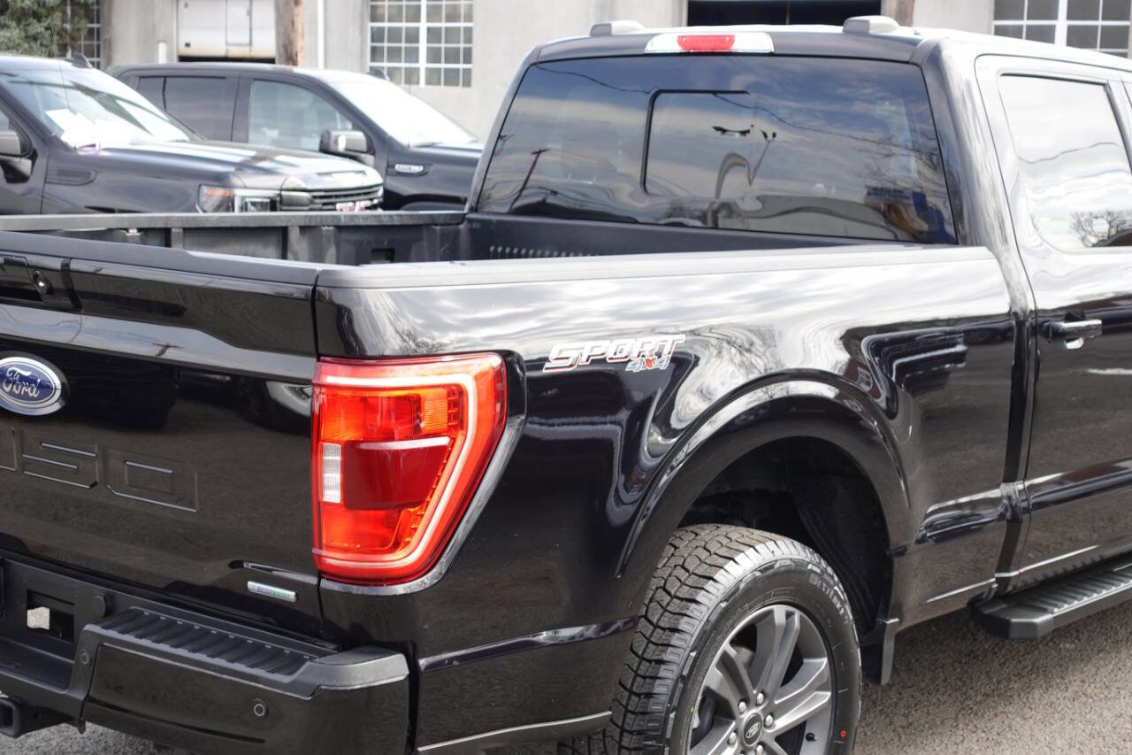 Used 2022 Ford F150 XLT w/ Equipment Group 302A High image 11