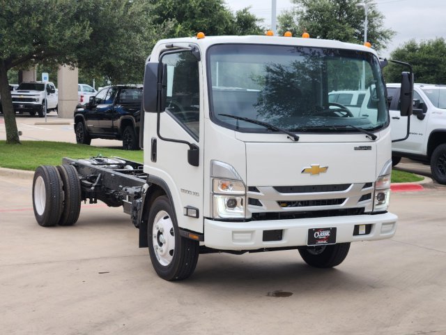 New 2025 Chevrolet Low Cab Forward 5500XG RWD image 2