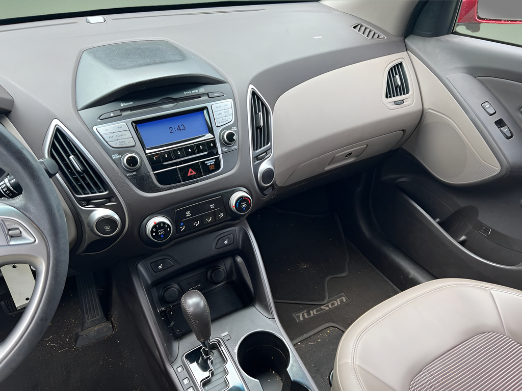 Used 2011 Hyundai Tucson GLS AWD/4WD image 23