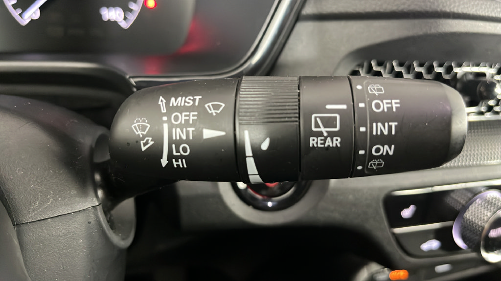 Used 2025 Honda CR-V Sport-L image 30