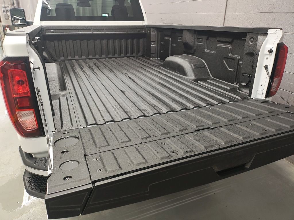 New 2025 GMC Sierra 2500 Pro w/ Convenience Package image 17