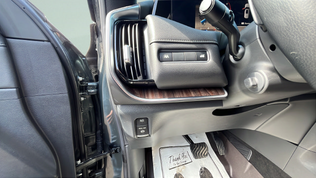 Certified 2026 Nissan Armada Platinum AWD/4WD image 12