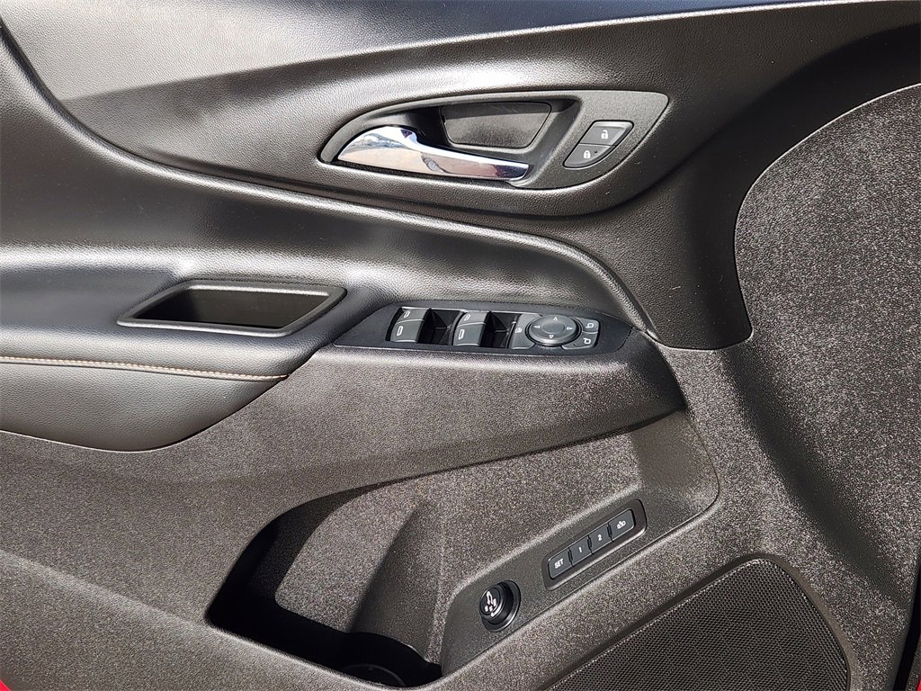 Used 2019 Chevrolet Equinox Premier image 18