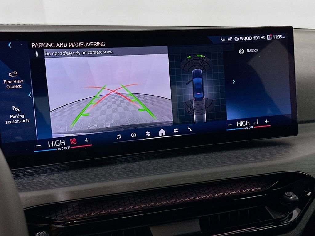 New 2026 BMW 330i xDrive Sedan w/ M Sport Package image 18