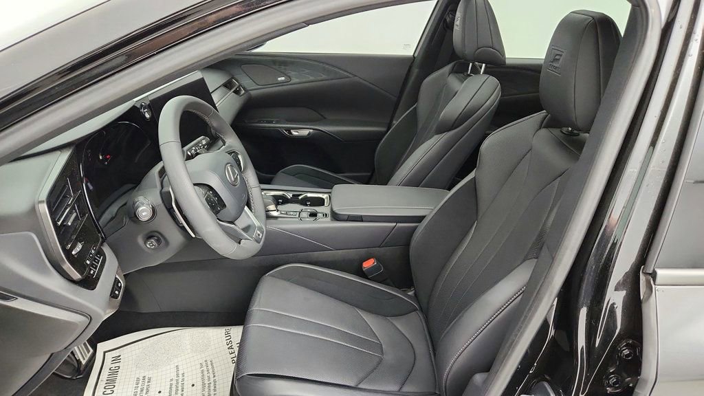 Used 2024 Lexus RX 500h F Sport w/ Convenience Package image 21