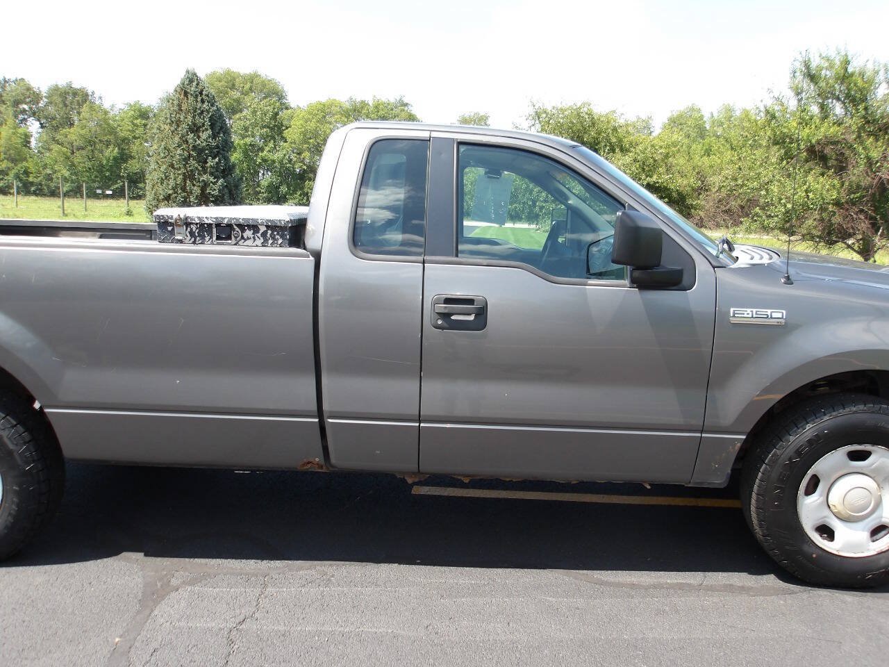 Used 2005 Ford F150 XL RWD image 28