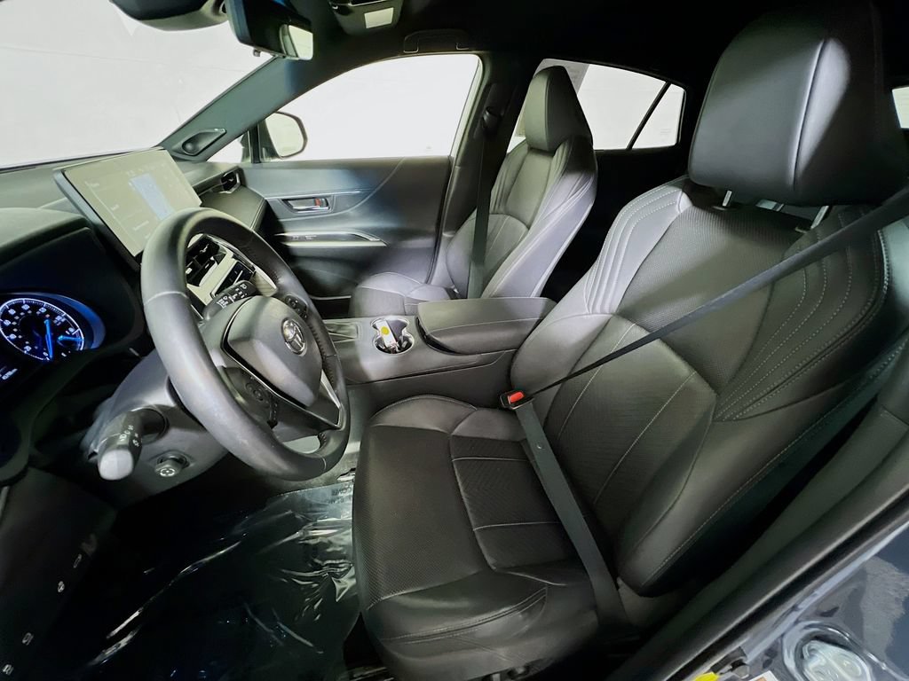 Certified 2021 Toyota Venza Limited w/ Advanced Technology Package AWD/4WD image 18