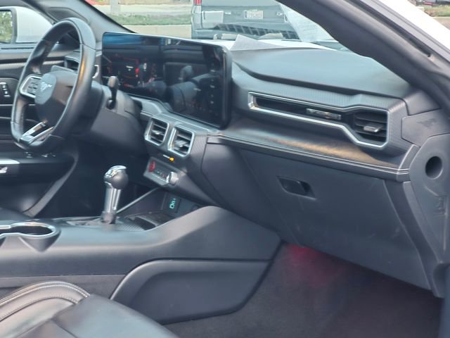 Used 2024 Ford Mustang Premium image 18