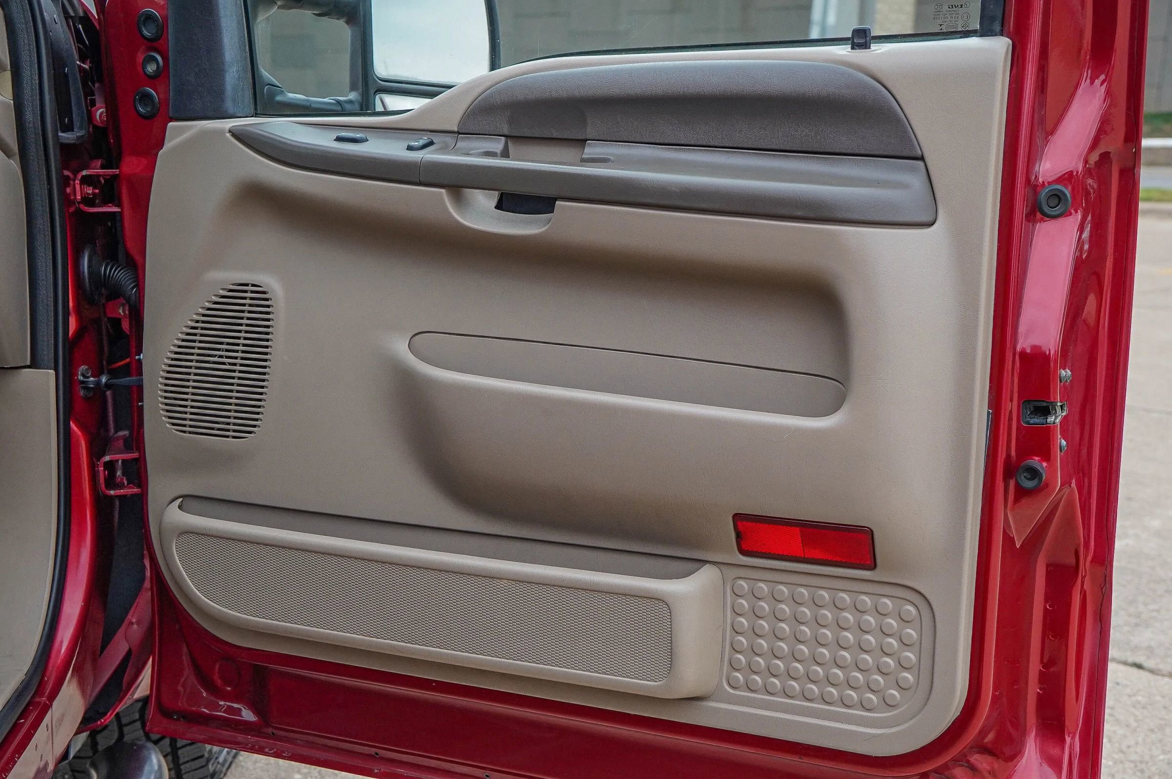 Used 2003 Ford F250 XLT image 40