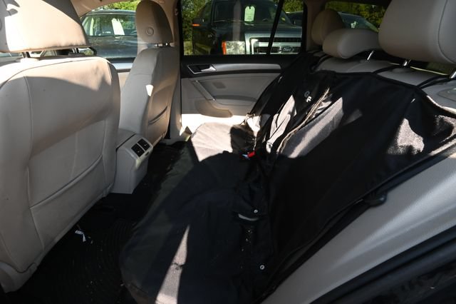 Used 2015 Volkswagen Golf TDI SE FWD image 10