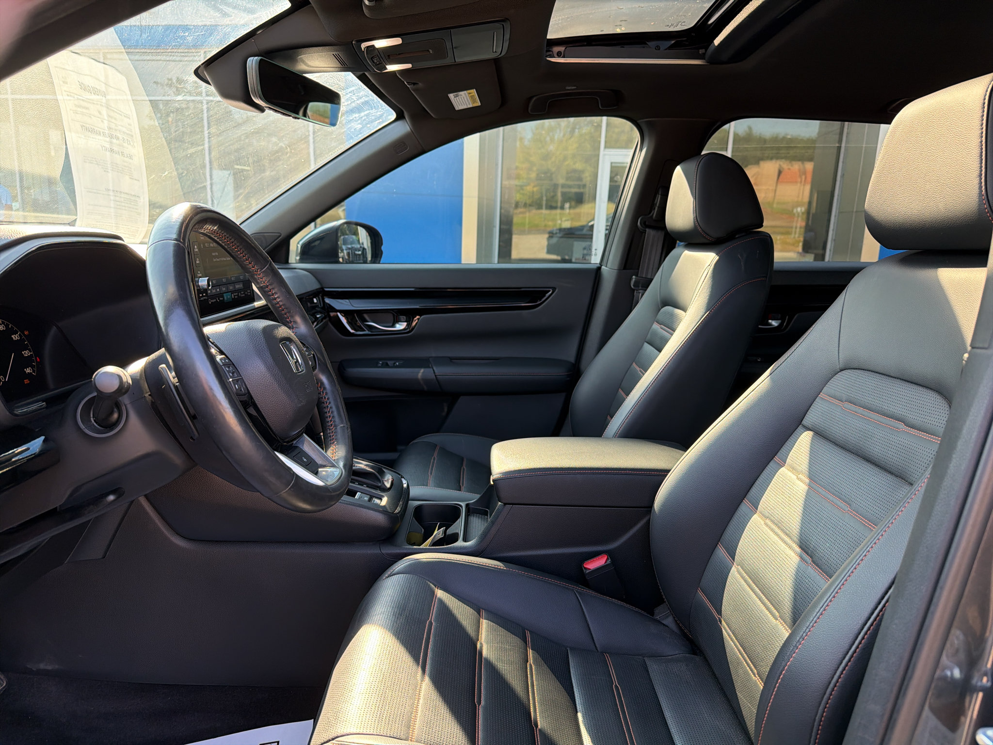 Used 2024 Honda CR-V Sport Touring image 5