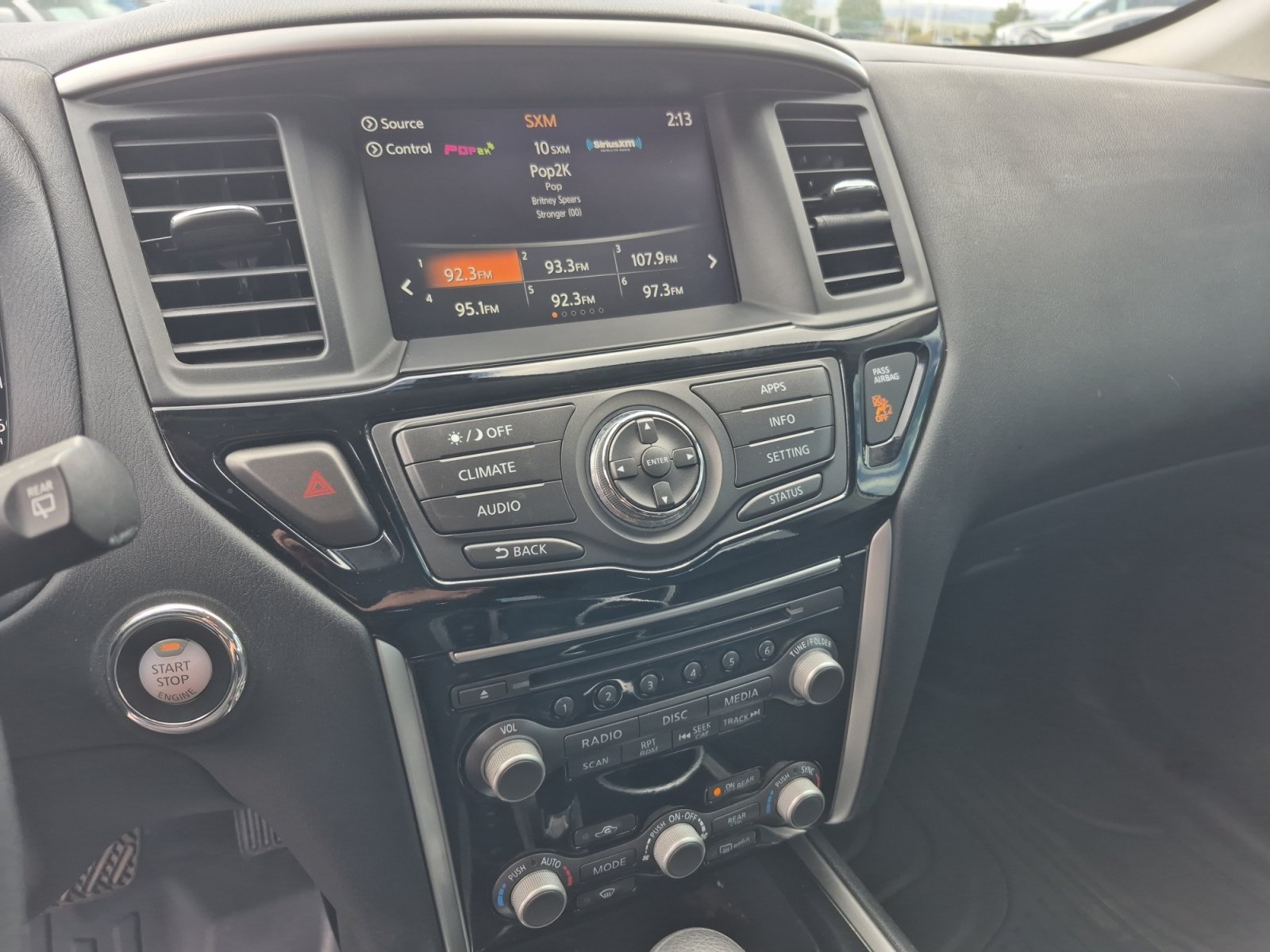 Used 2020 Nissan Pathfinder S FWD image 11