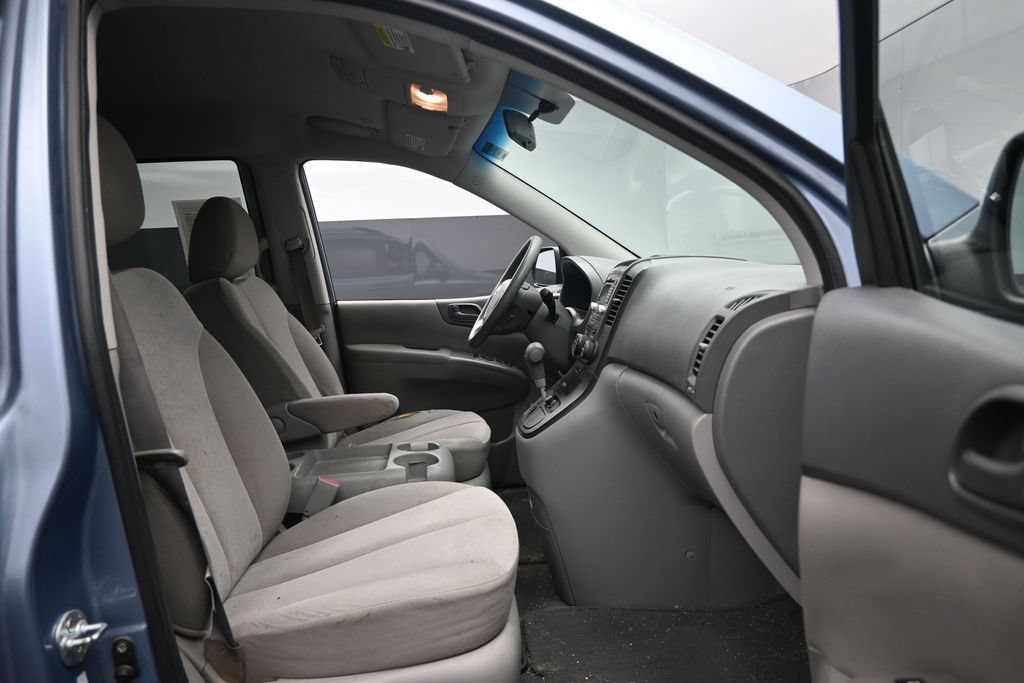 Used 2012 Kia Sedona LX FWD image 22