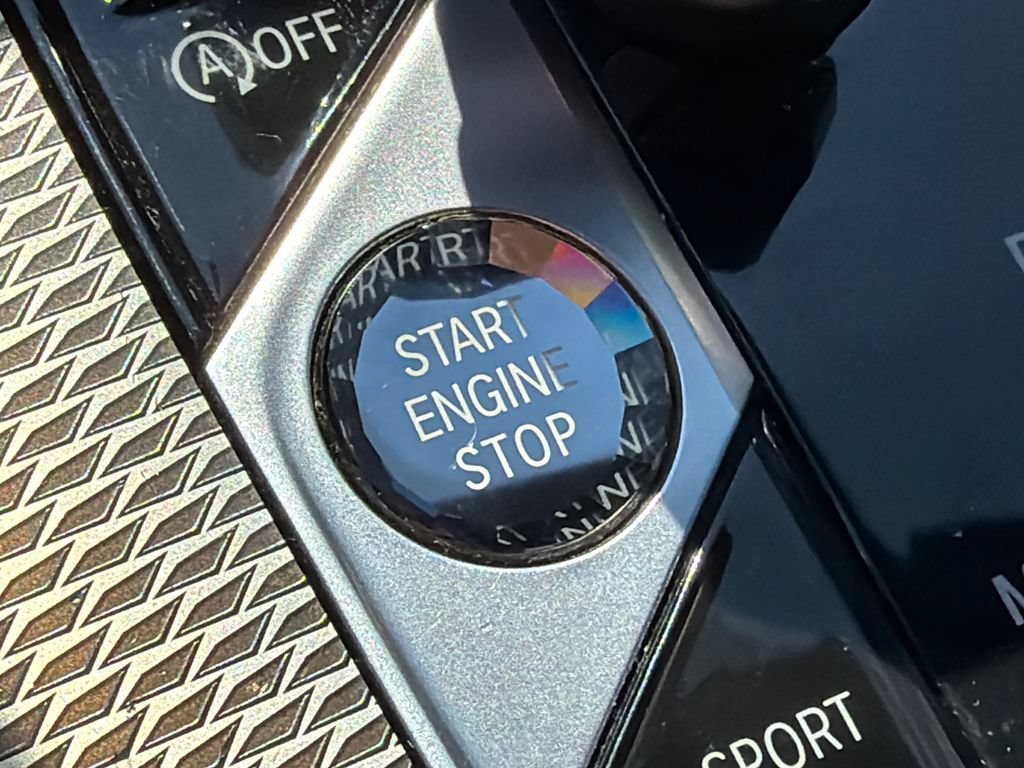 Used 2020 BMW X5 xDrive40i w/ M Sport Package AWD/4WD image 30