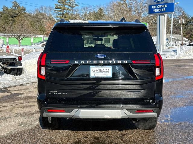 Used 2025 Ford Expedition Platinum w/ Driver's Package image 4