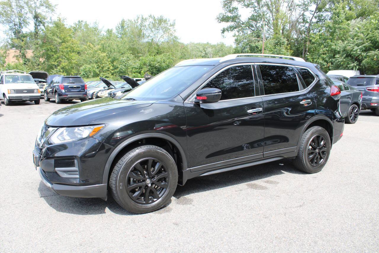 Used 2019 Nissan Rogue SV image 13