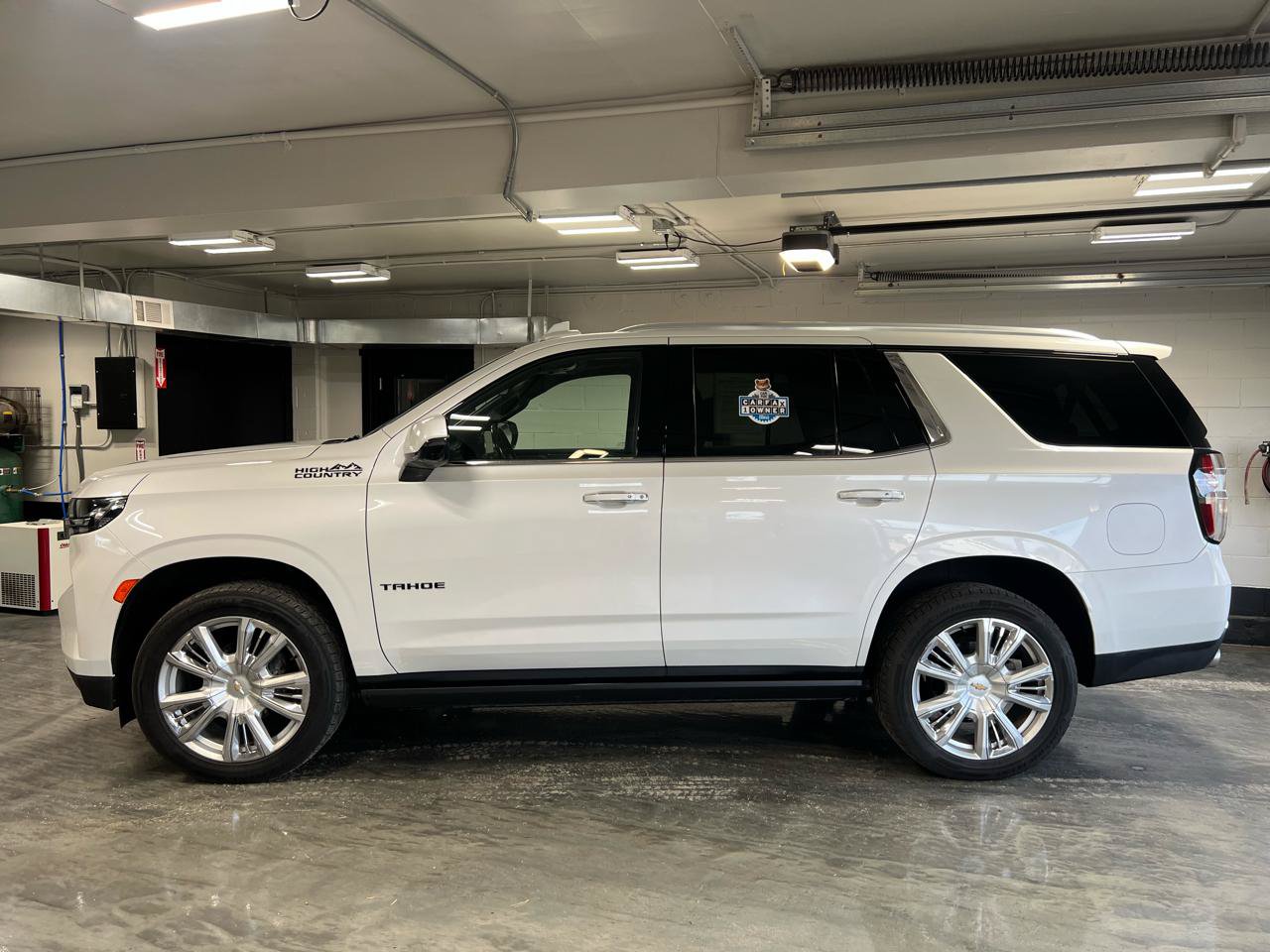 Used 2021 Chevrolet Tahoe High Country AWD/4WD image 6