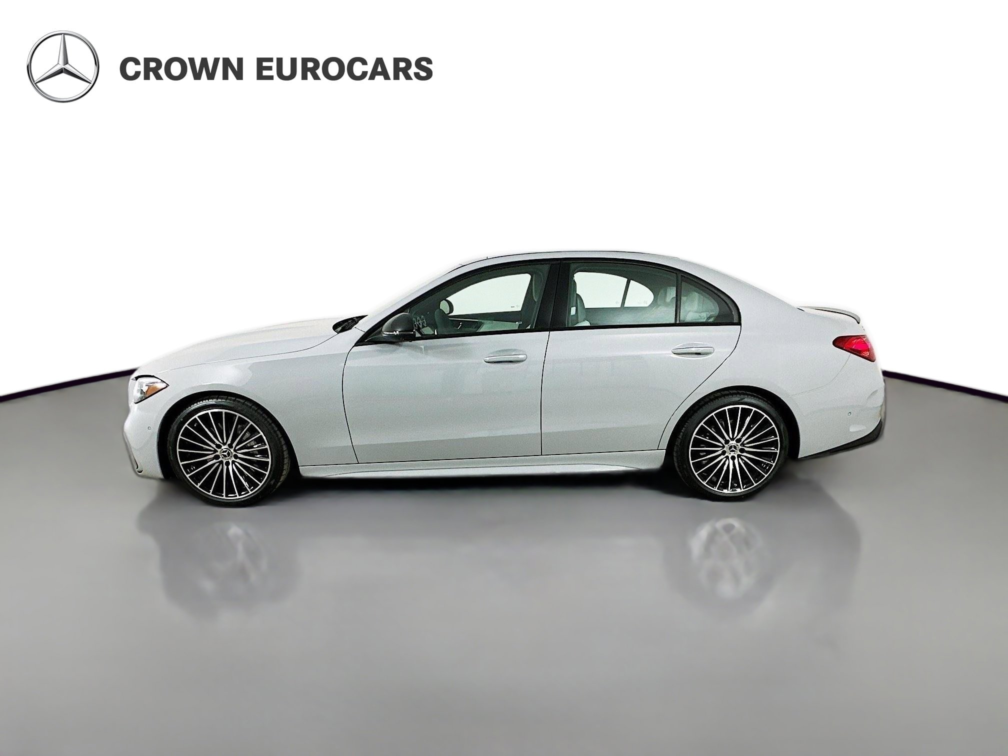 Used 2026 Mercedes-Benz C 300 4MATIC Sedan image 4