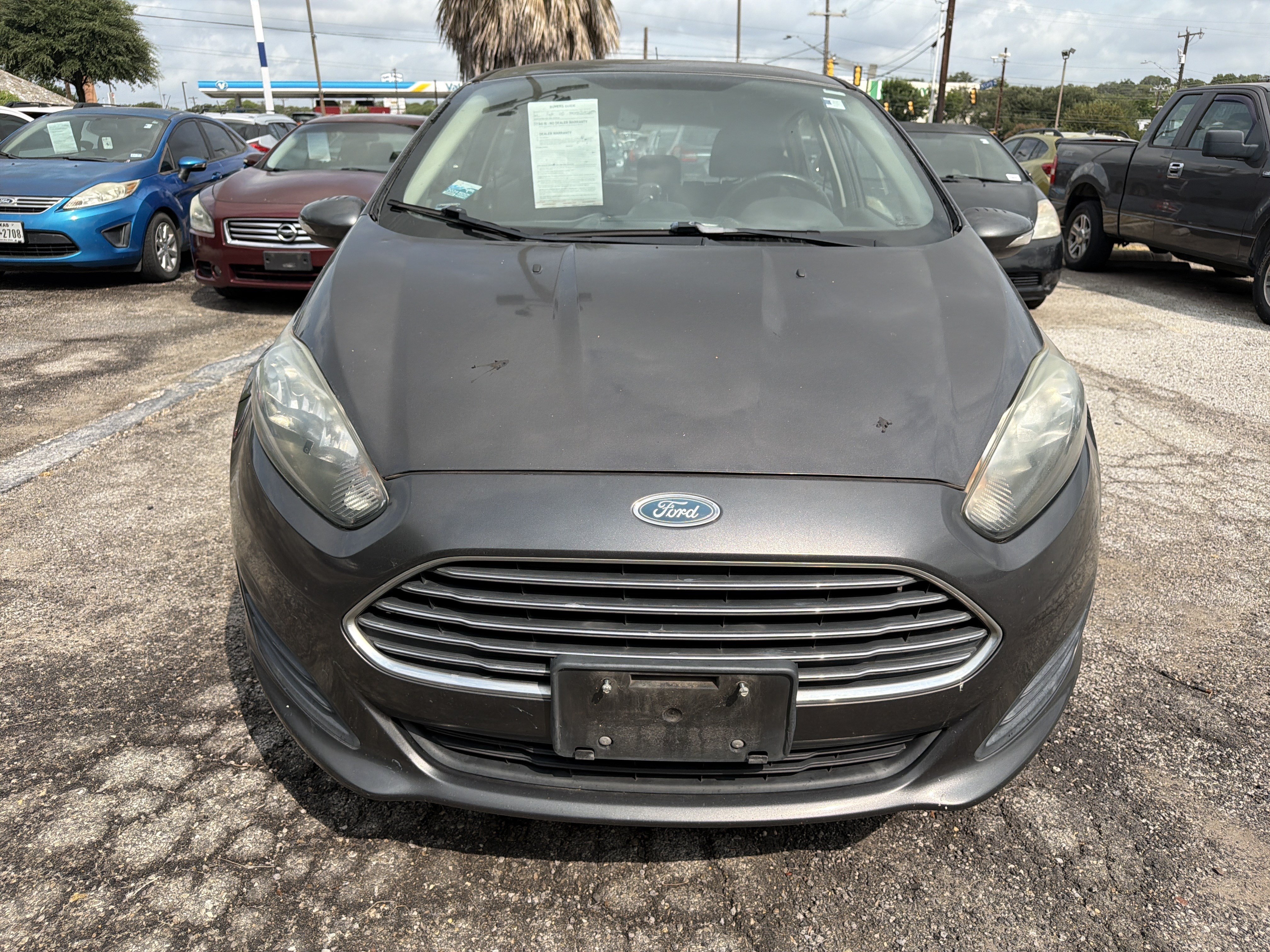 Used 2015 Ford Fiesta SE FWD image 8