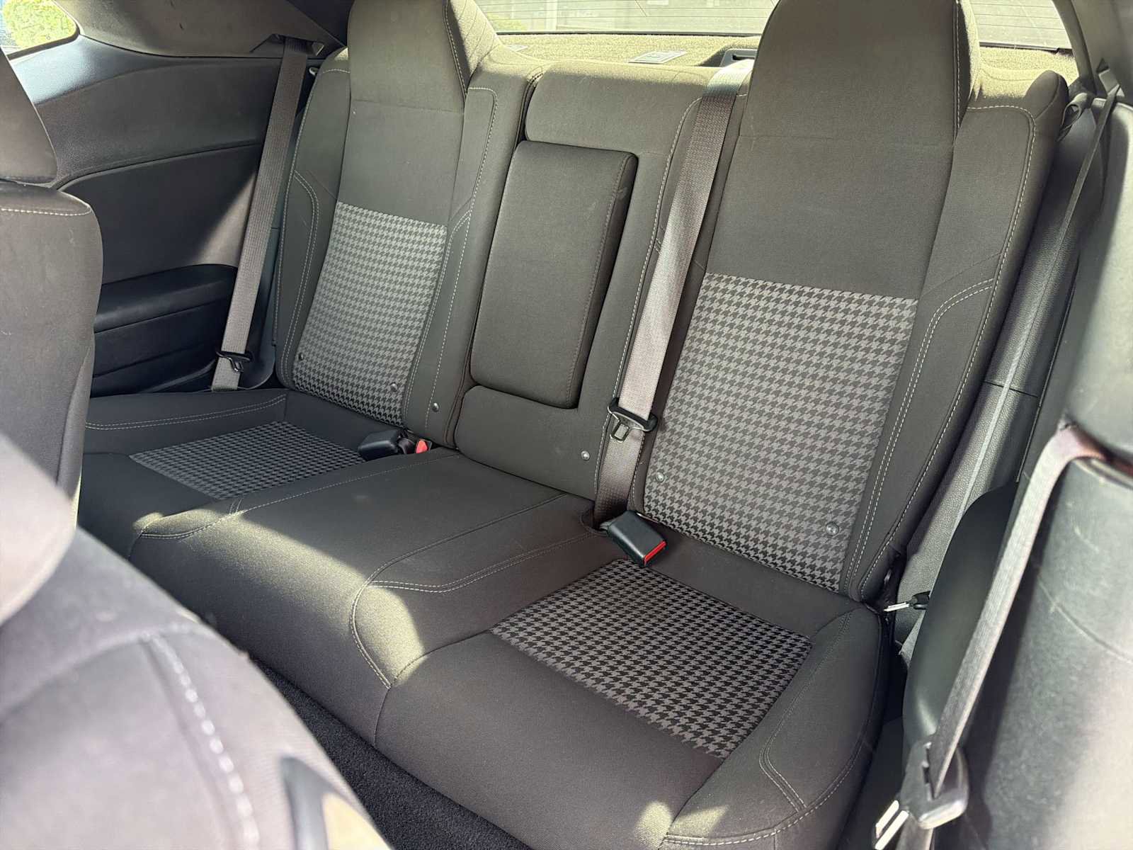 Used 2021 Dodge Challenger SXT image 3