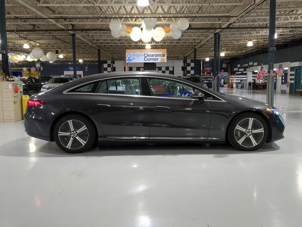 Used 2023 Mercedes-Benz EQS 450+ 4MATIC Sedan image 7