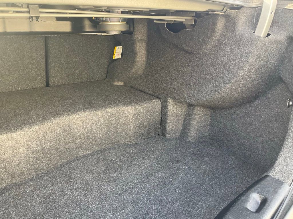 Used 2019 Ford Fusion Titanium image 18