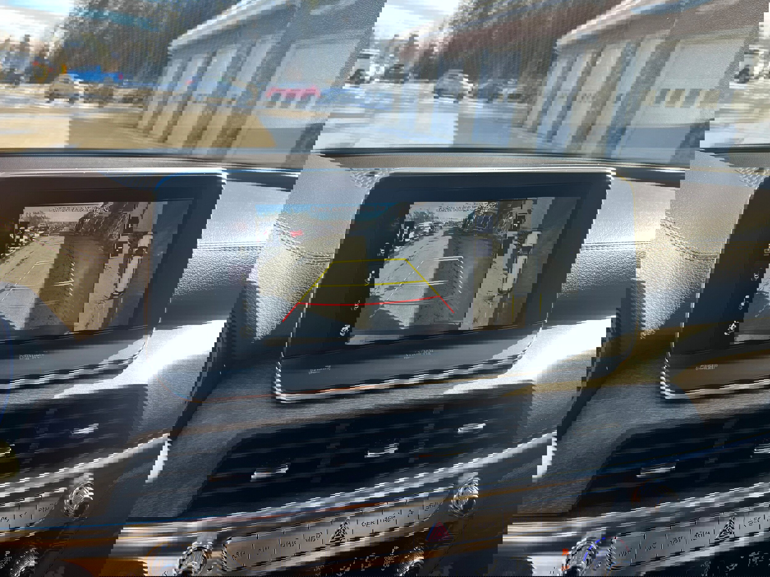 Used 2022 Kia Telluride SX AWD/4WD image 16