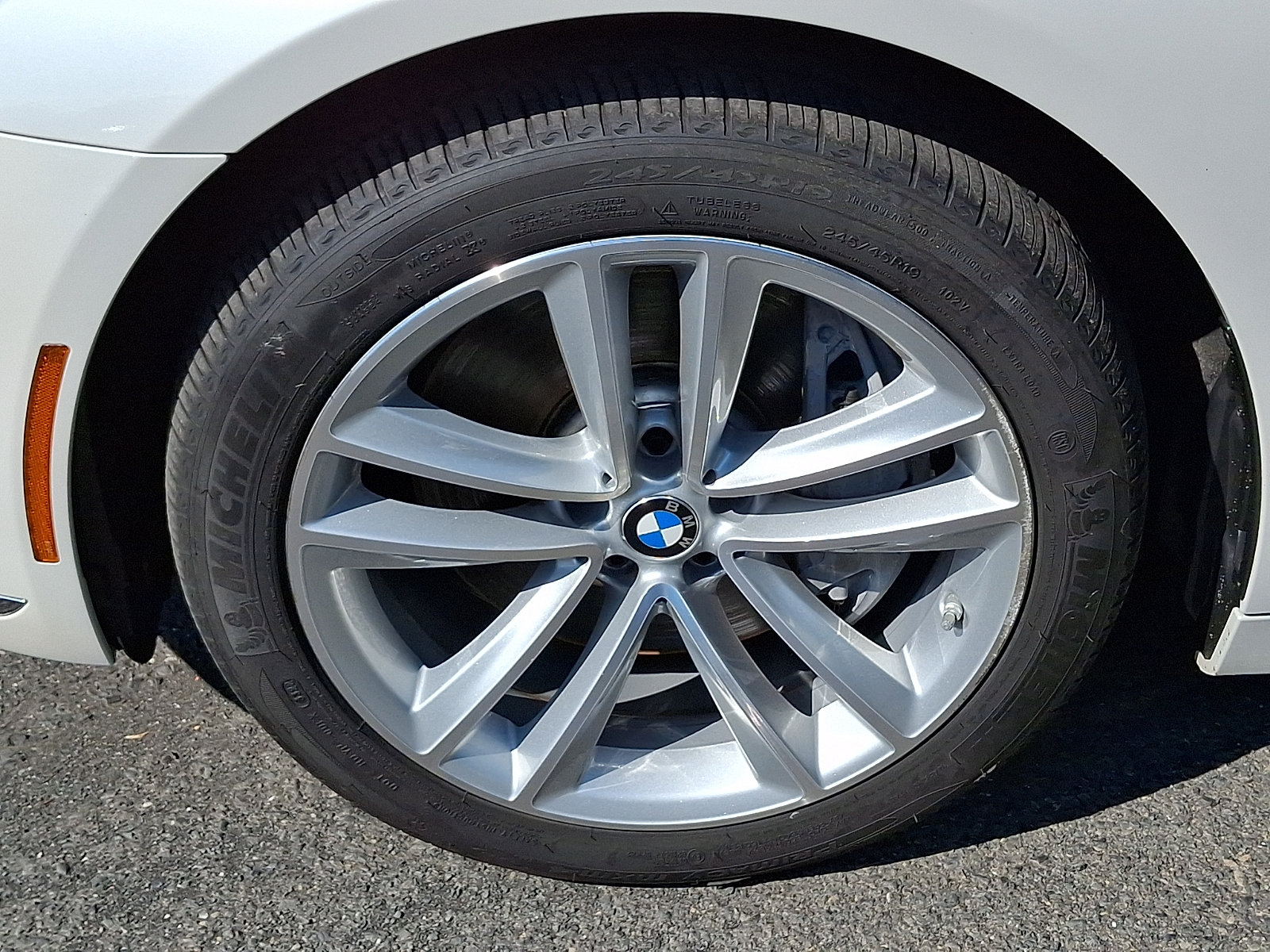 Used 2018 BMW 750i xDrive AWD/4WD image 9