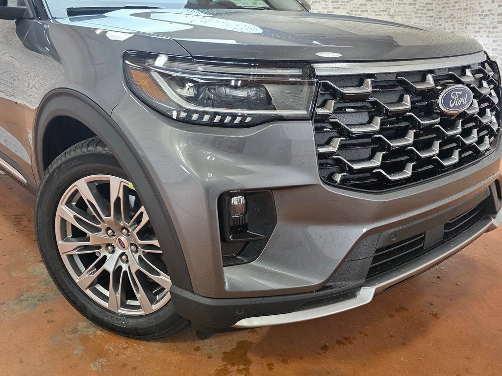 New 2026 Ford Explorer Platinum RWD image 10