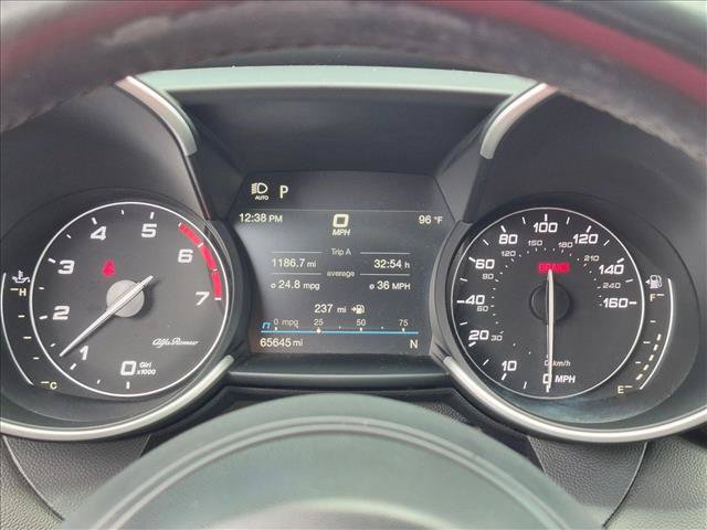 Used 2020 Alfa Romeo Giulia Ti Sport w/ Quick Order Package 22U Sport RWD image 11