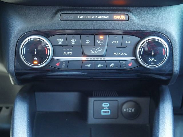 Used 2022 Ford Escape Titanium image 22