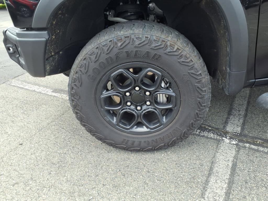 Used 2024 Chevrolet Silverado 1500 ZR2 w/ ZR2 Bison Edition image 10