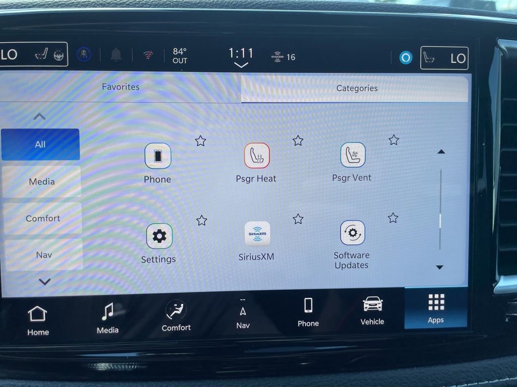 New 2026 Chrysler Pacifica Limited image 35