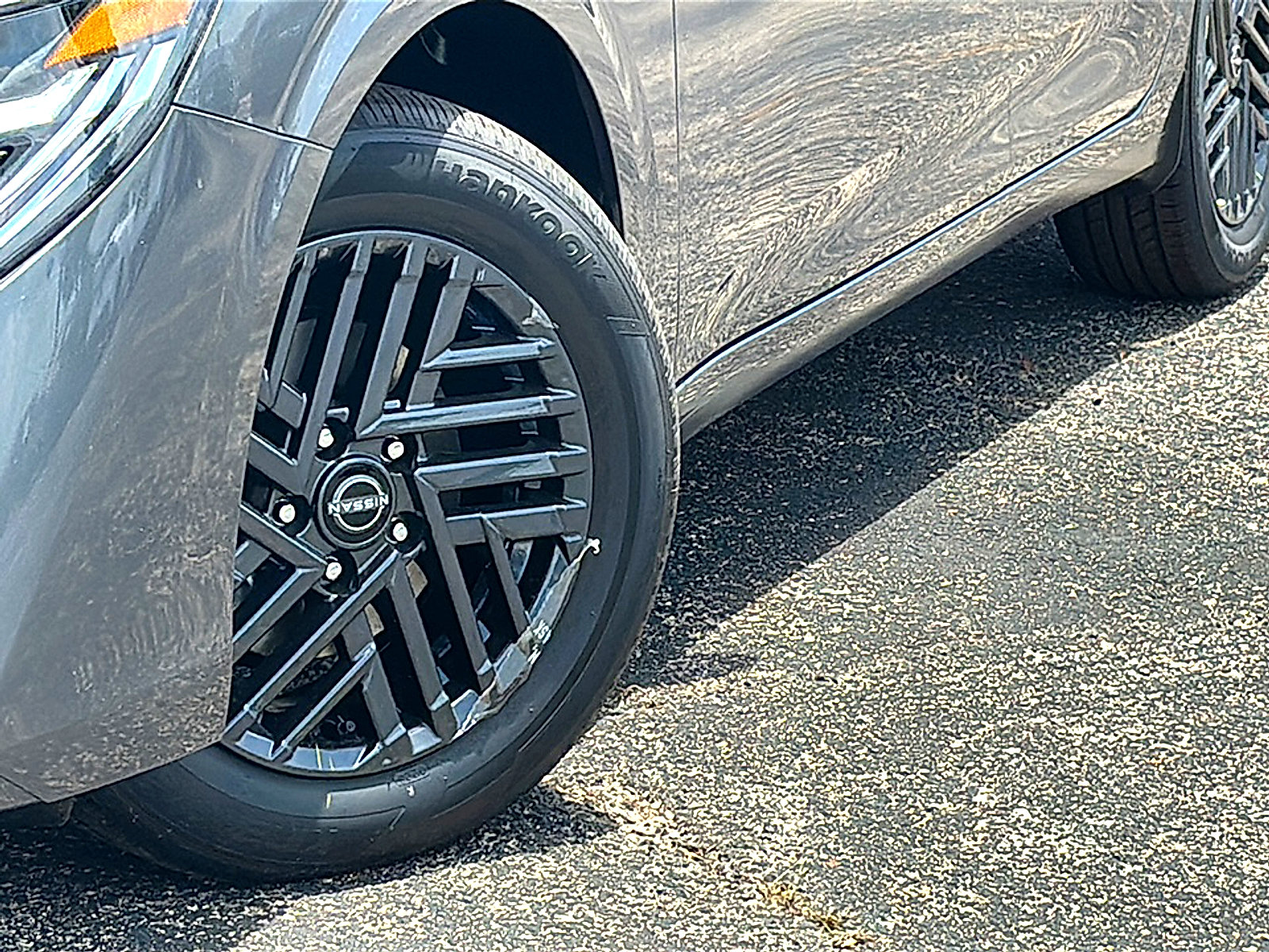 New 2026 Nissan Sentra SV w/ SV Convenience Package FWD image 3