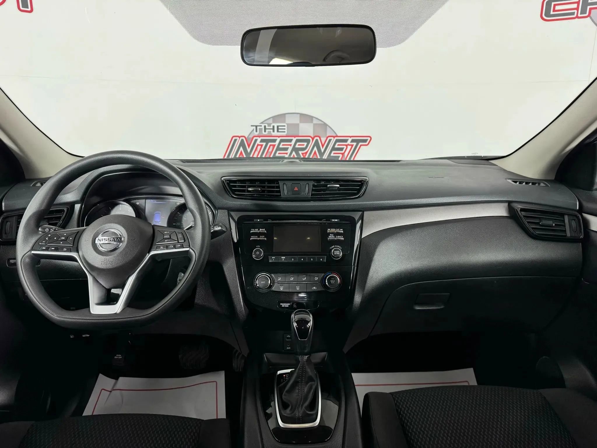 Used 2018 Nissan Rogue Sport S w/ S Appearance Package image 11