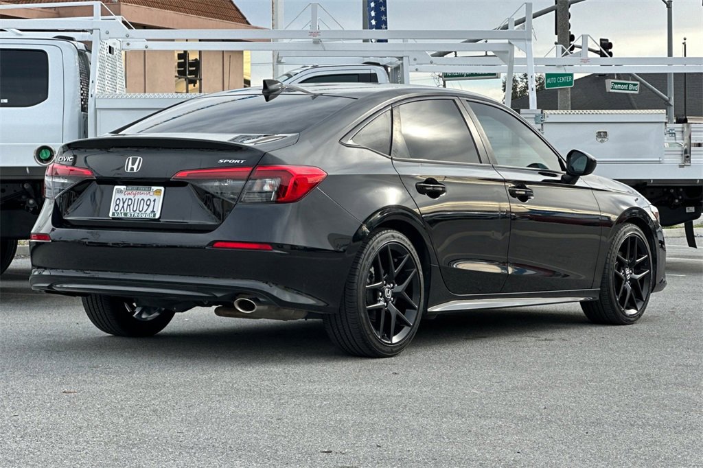 Used 2022 Honda Civic Sport image 3
