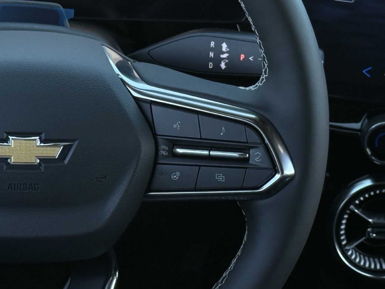 New 2026 Chevrolet Blazer EV LT w/ Super Cruise Package FWD image 14