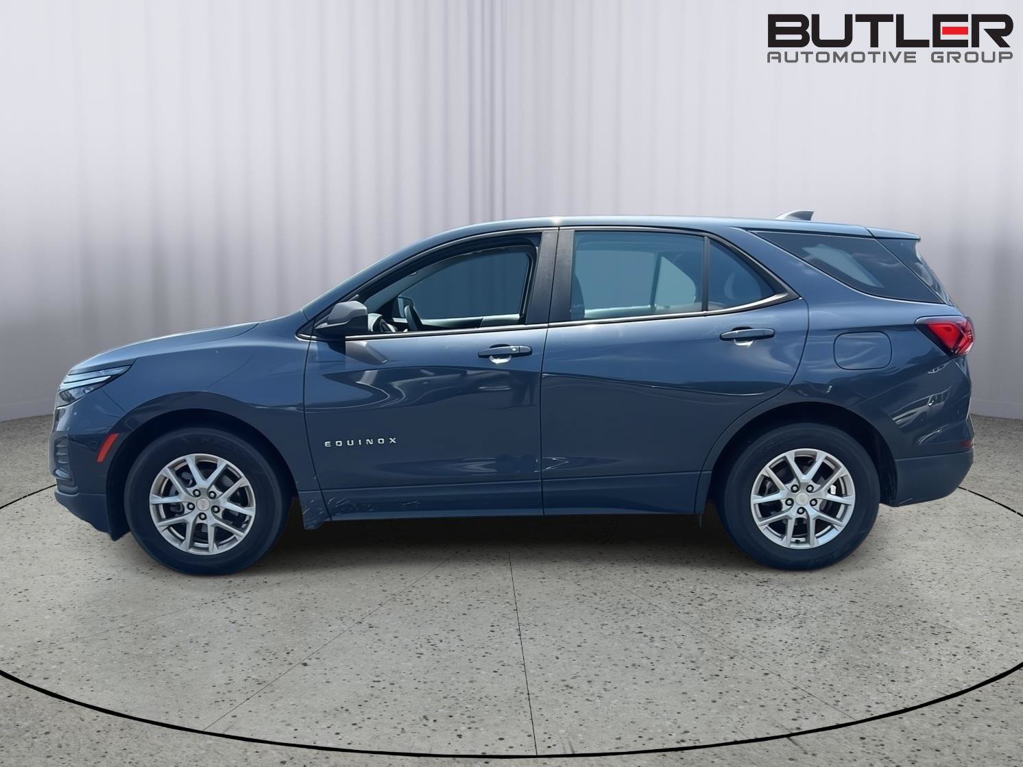 Used 2022 Chevrolet Equinox LS FWD image 12