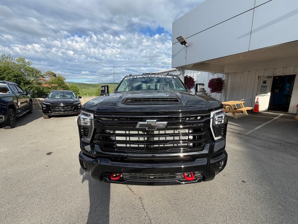 New 2026 Chevrolet Silverado 2500 LTZ w/ LTZ Plus Package AWD/4WD image 9