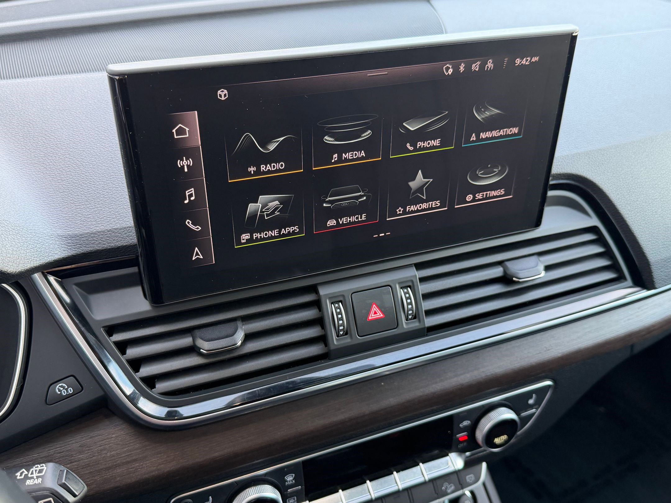 Used 2023 Audi Q5 e Premium Plus w/ Premium Plus Package image 22